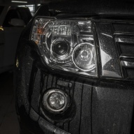 Mitsubishi Pajero Замена старых линз на новые Hella 3R