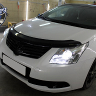 Toyota Avensis III замена линз на HELLA 3R