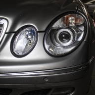 Mercedes-Benz E-Class W211 замена старых линз на новые Hella 3R