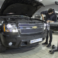 Установка диодных би-линз на Chevrolet Tahoe