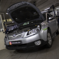 Subaru Outback - замена старых линз на биксеноновые Aozoom