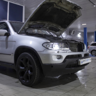 BMW X5 E53 - замена линз, защита фар полиуретановой пленкой