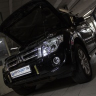 Mitsubishi Pajero 4 установка линз Hella 5R